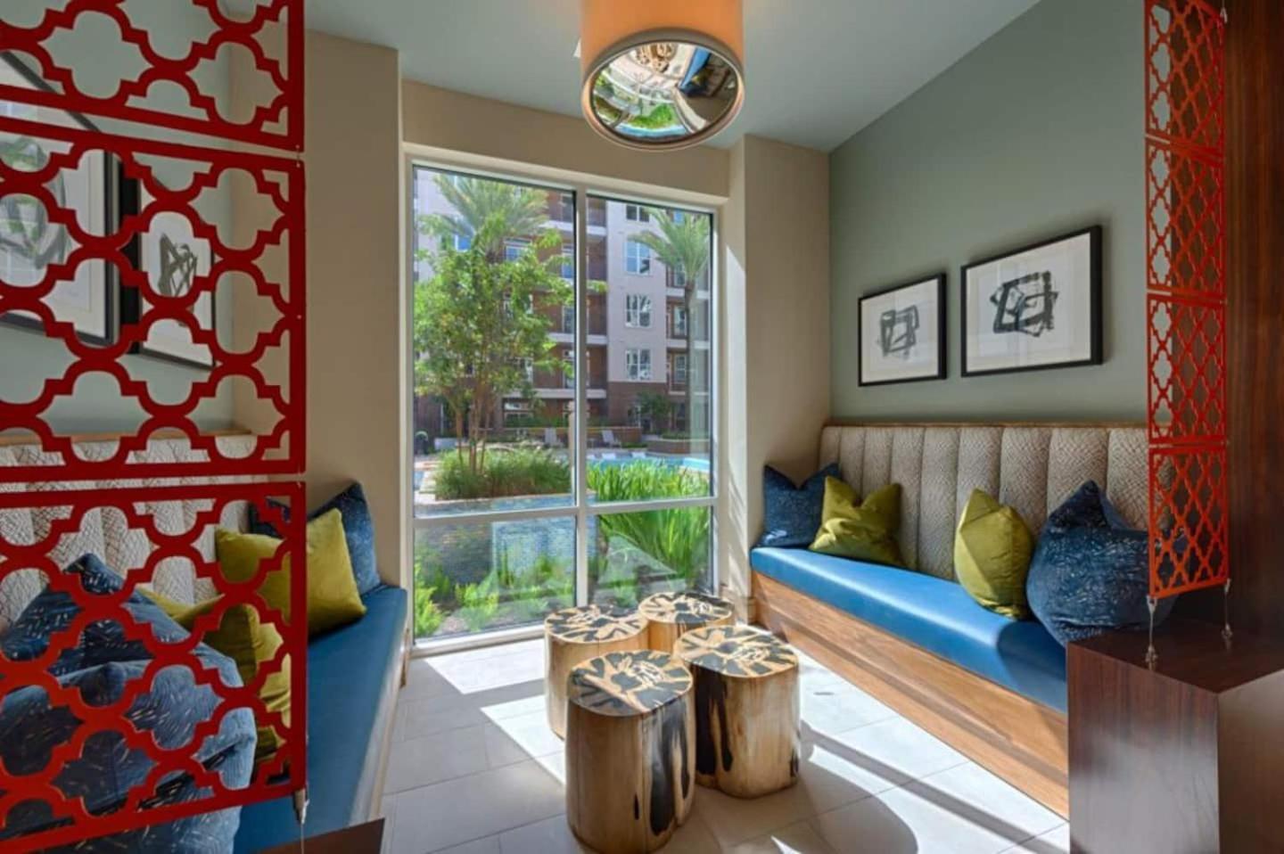 Downtown Apt Free Parking - Pool - Gym - Fully Kitchen Houston Exterior photo